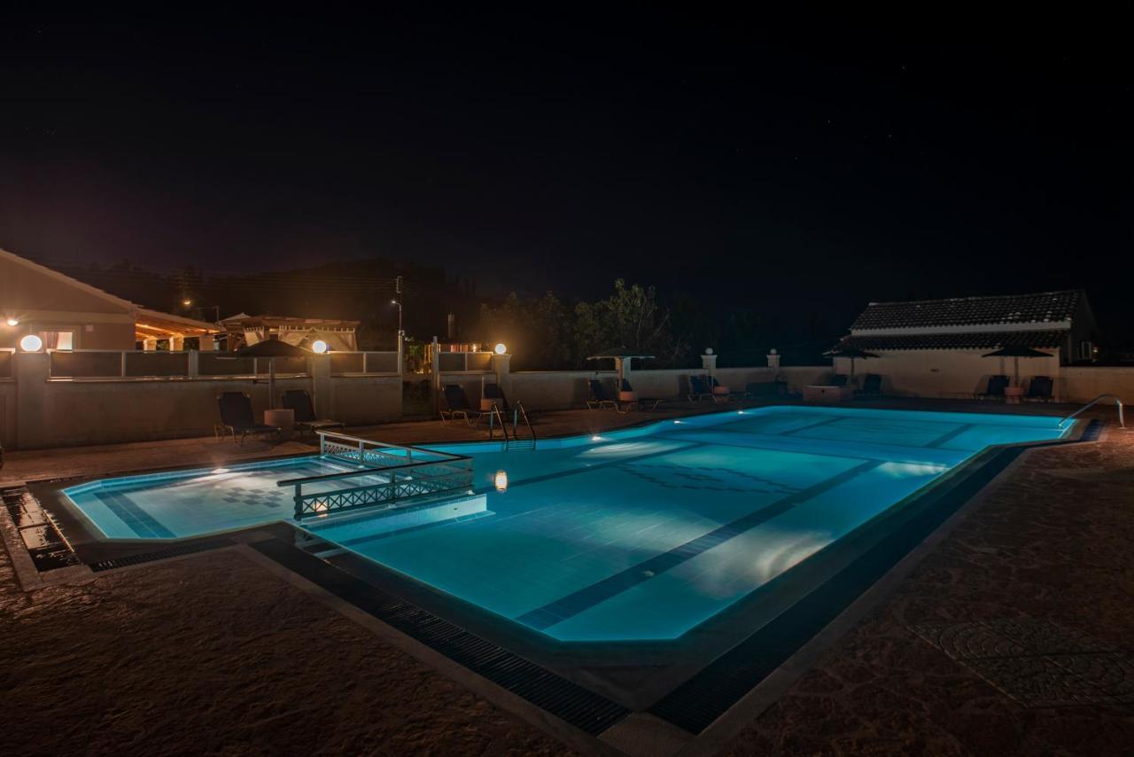 Villa Veneto Luxury Holidays Melíssia المظهر الخارجي الصورة